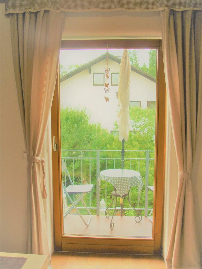 Apartment Zettler Buxheim  エクステリア 写真